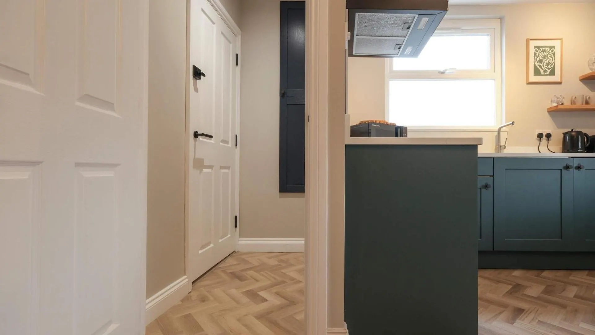 One Bedroom Flat In Southville Bristol Apartment